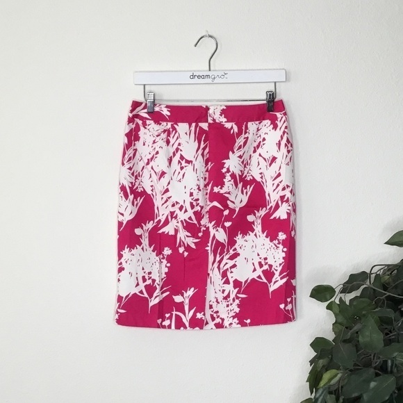 Van Heusen Studio Bright Pencil Skirt - Picture 4 of 6